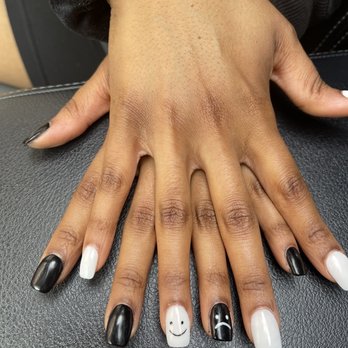 Think Pink Nail & Spa - Nails by Sara. She did a great job on DD's dip nails. - Nail Salons Near Me - Saint Charles, Missouri