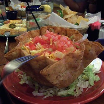 Mi Pueblo - Lunch portion taco salad $7.95 - Mexican Near Me - Sarasota, Florida Mi Pueblo - Lunch portion taco salad $7.95 - Mexican Near Me - Sarasota, Florida