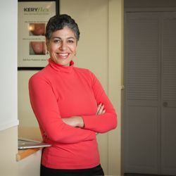 Pardis Kelly, DPM - Dr. Pardis Kelly