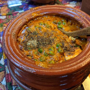 Clay Handi - Mutter paneer - Halal Near Me - Buffalo, New York Clay Handi - Mutter paneer - Halal Near Me - Buffalo, New York