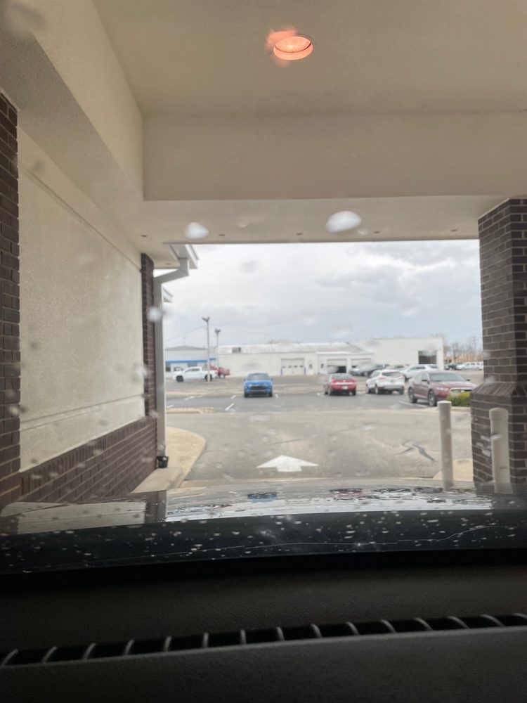 DAN YOUNG CHEVROLET GMC Updated August 2024 15 Photos 875 E