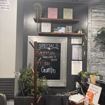 Willows & Pine - Cajun/Creole Near Me - Oakland, California