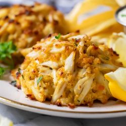 Parthenon Restaurant - Best Crab Cakes in DC |Best Greek Restaurant in DC | Best Greek Restaurant in Washington| Best Greek food near me | Best greek food in town