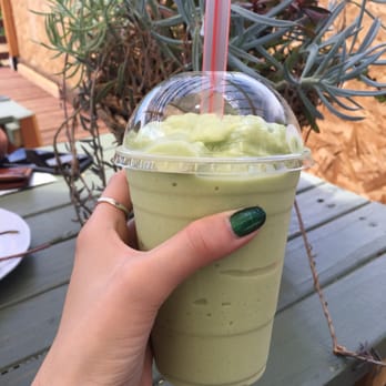 Super Super Restaurant - avocado smoothie! nice smooth texture and fresh avocado flavor! - Vietnamese Near Me - Berkeley, California