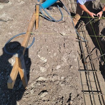 Almaraz Concrete Services - Masonry/Concrete Near Me - Mulberry, Florida Almaraz Concrete Services - Masonry/Concrete Near Me - Mulberry, Florida