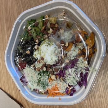 sweetgreen - Healthy Salads, Wraps, and Bowls - Salad Near Me - San Antonio, Texas