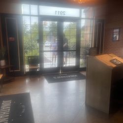 Jonathan's Grille - Entrance