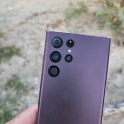 Cellairis - Check out all the water droplets on the camera lens