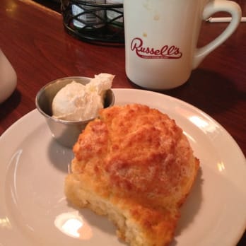 Russell's - Don't forget the biscuit...yummy! - American Near Me - Pasadena, California