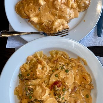 Filetto’s - Farfalle Leonardo and Aragosta Ravioli - Italian Near Me - Commack, New York