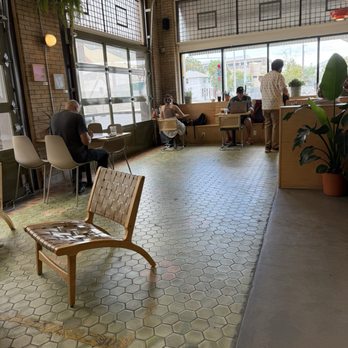 Lasso Coffee & Lager - Lots of seating - Breweries Near Me - Albuquerque, New Mexico