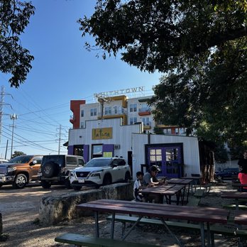 Grandpa's Grill - Outdoor area of parking lot and bar. - Barbeque Near Me - San Antonio, Texas Grandpa's Grill - Outdoor area of parking lot and bar. - Barbeque Near Me - San Antonio, Texas