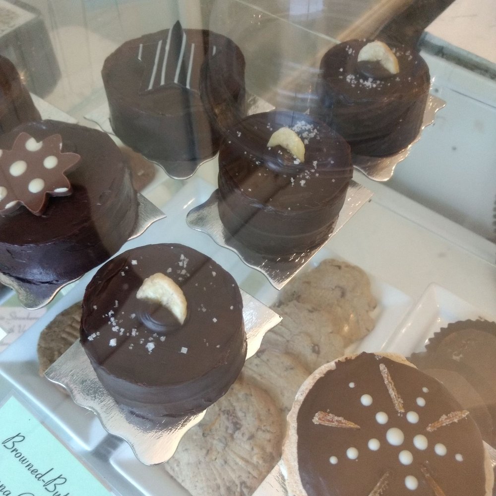 Delight - Desserts Near Me - Toronto, Ontario
