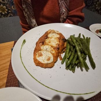 IL Punto Ristorante Hell's Kitchen - Italian Near Me - New York, New York