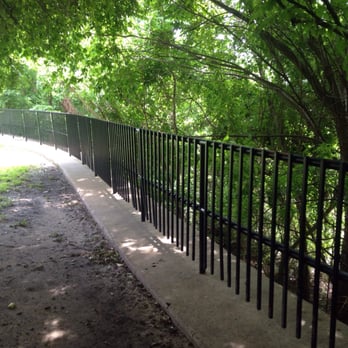 Labrada Chiropractic - The location overlooks the Bayou. - Chiropractors Near Me - Houston, Texas Labrada Chiropractic - The location overlooks the Bayou. - Chiropractors Near Me - Houston, Texas