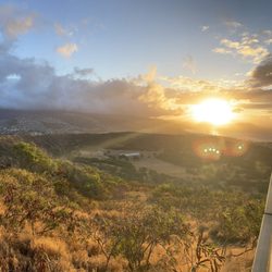 Diamond Head shuttle and malasada