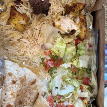 Halal kebab By Farhod - Beef and chicken combo plate - Kebab Near Me - Los Angeles, California Halal kebab By Farhod - Beef and chicken combo plate - Kebab Near Me - Los Angeles, California