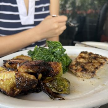 Blue Collar - Halibut, kale, Caramelized Brussels Sprouts - Comfort Food Near Me - Miami, Florida Blue Collar - Halibut, kale, Caramelized Brussels Sprouts - Comfort Food Near Me - Miami, Florida