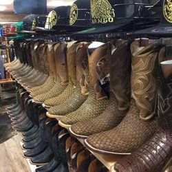 Quinta Ranch Western wear