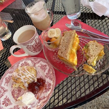 Cambridge Tea House - Breakfast & Brunch Near Me - Marble Cliff, Ohio