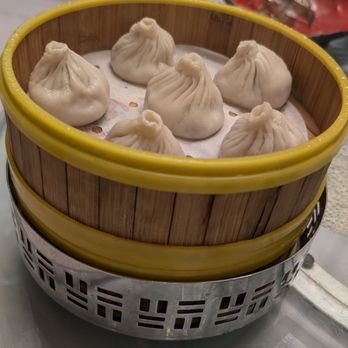 Yao - Pork soup dumplings - Cantonese Near Me - New York, New York Yao - Pork soup dumplings - Cantonese Near Me - New York, New York