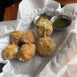 Roskelley Dumplings, must try!!!