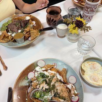 En Familia - Mexican Near Me - Anaheim, California
