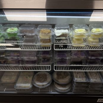 Bits & Bites Bakery & Cafe - Bakeries Near Me - Saugus, Massachusetts