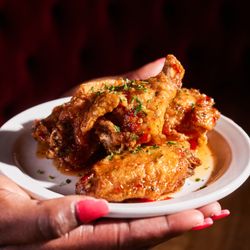 Old Skool Cafe - Warrior Wings