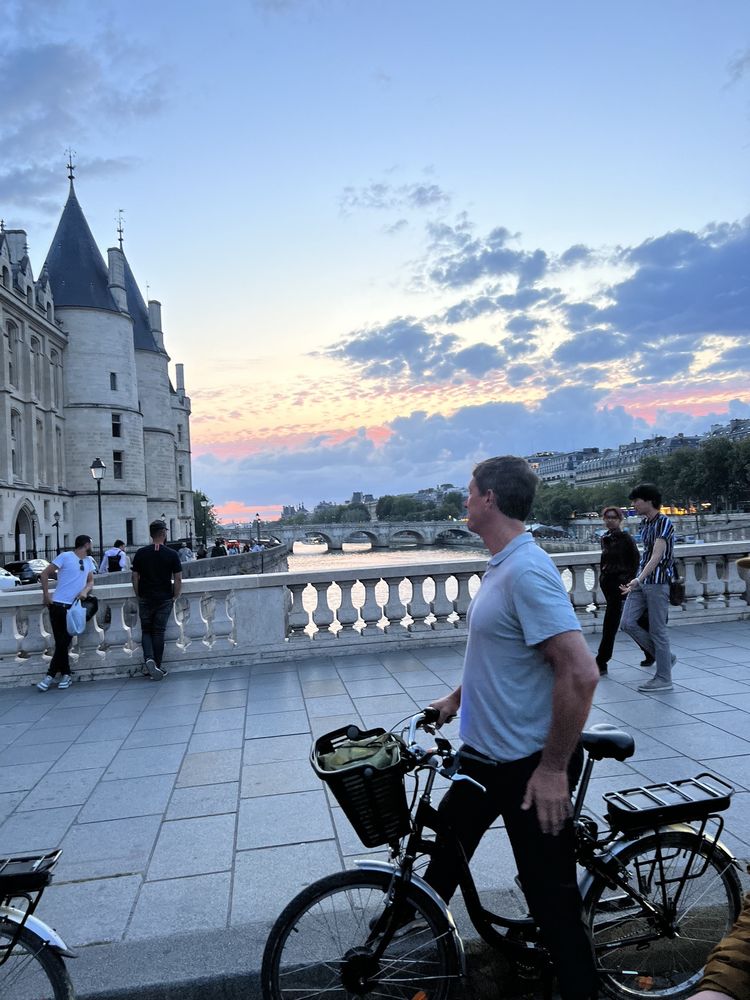 Paris Charms & Secrets