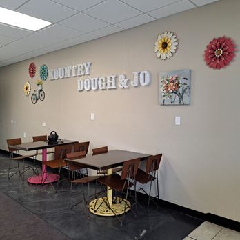 Kountry Dough & Jo - Inside decor and seating - Donuts Near Me - Grafton, Ohio Kountry Dough & Jo - Inside decor and seating - Donuts Near Me - Grafton, Ohio