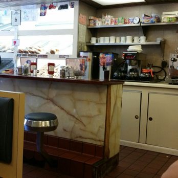 Bellas Restaurant - Old diner feel - Breakfast & Brunch Near Me - Tarrytown, New York Bellas Restaurant - Old diner feel - Breakfast & Brunch Near Me - Tarrytown, New York