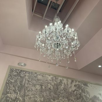 The Bun Bunn - Nice chandelier decor - Mediterranean Near Me - Los Angeles, California The Bun Bunn - Nice chandelier decor - Mediterranean Near Me - Los Angeles, California