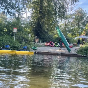 WhatsSup Stand Up Paddle Surf and Kayak - Would not recommend. They block off a public access for their use. It makes it difficult for others to use. - Rafting/Kayaking Near Me - Bothell, Washington WhatsSup Stand Up Paddle Surf and Kayak - Would not recommend. They block off a public access for their use. It makes it difficult for others to use. - Rafting/Kayaking Near Me - Bothell, Washington