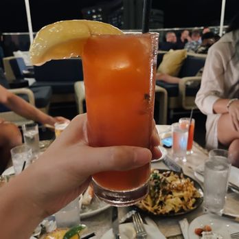SKY Waikiki - Sunset smash - Seafood Near Me - Honolulu, Hawaii