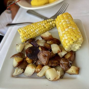 fatfish on The Water - Corn & potato side - Seafood Near Me - Bay Shore, New York fatfish on The Water - Corn & potato side - Seafood Near Me - Bay Shore, New York