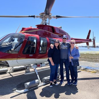 San Francisco Helicopters - Family after the tour - Aerial Tours Near Me San Francisco Helicopters - Family after the tour - Aerial Tours Near Me