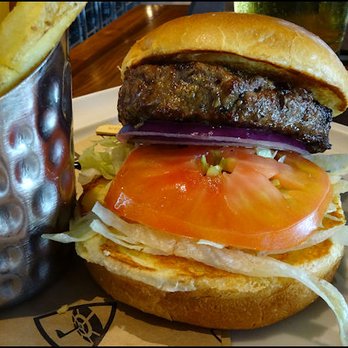 Topgolf - My burger and fries made an outstanding early lunch. Both the burger and fries arrived at the perfect ready-to-enjoy temperature. - Golf Near Me - Roseville, California Topgolf - My burger and fries made an outstanding early lunch. Both the burger and fries arrived at the perfect ready-to-enjoy temperature. - Golf Near Me - Roseville, California