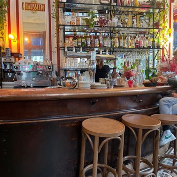 La Fontaine de Belleville - Cafes Near Me - Paris, 75 La Fontaine de Belleville - Cafes Near Me - Paris, 75