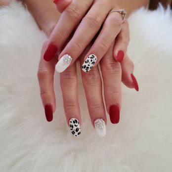 Pretty Nail Lounge - Nail Salons Near Me - Montebello, California Pretty Nail Lounge - Nail Salons Near Me - Montebello, California