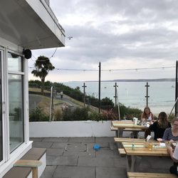 12 Beach Rd