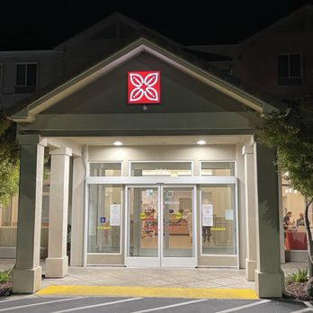Hilton Garden Inn Folsom - Hotels Near Me - Folsom, California