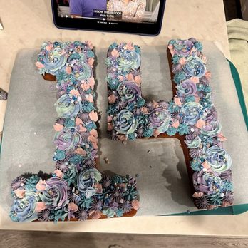 Suzy's Sweet Tooth - Do-It-Yourself Food Near Me - Montclair, California