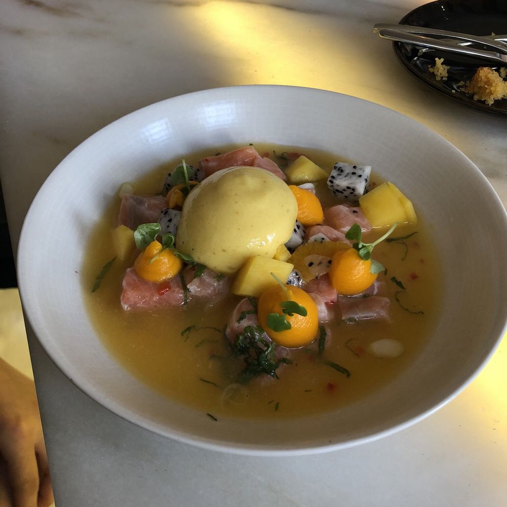 A Cevicheria - Salmon ceviche - Gastropubs Near Me - Lisbon, 11