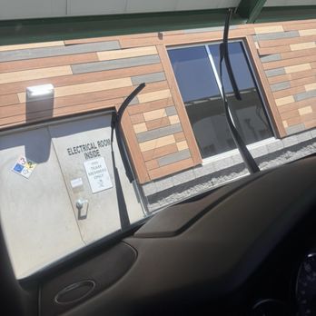 Quick Quack Car Wash - Broken windshield - Car Wash Near Me - Riverside, California