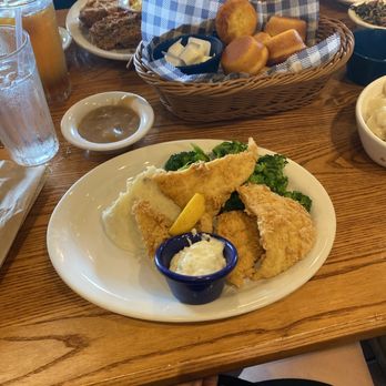 Cracker Barrel Old Country Store - American Near Me - Sterling, Virginia Cracker Barrel Old Country Store - American Near Me - Sterling, Virginia