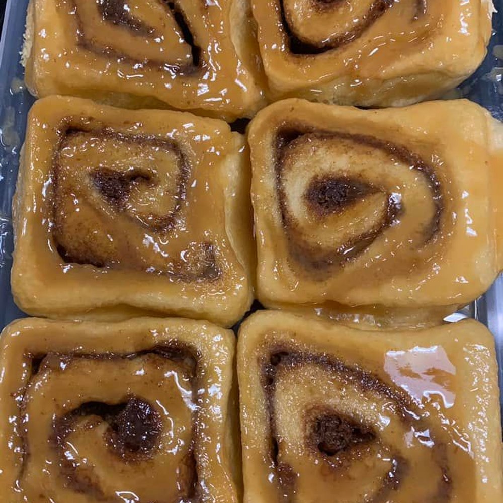 Rosie's Sit a Minute Cafe - cinnamon rolls - Coffee & Tea Near Me - Rock Rapids, Iowa