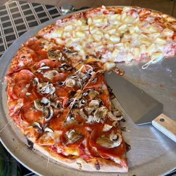 Maggio's Pizza - Pizza - Pizza Near Me - Big Bear Lake, California Maggio's Pizza - Pizza - Pizza Near Me - Big Bear Lake, California