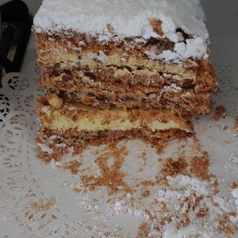 Dolce Isola - Marjolaine cake - Bakeries Near Me - Los Angeles, California
