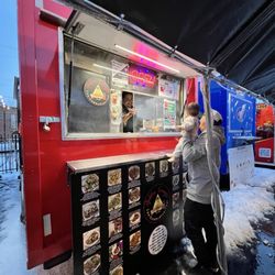 Golden Triangle Asian Fusion - Leo visiting his favorite food cart!